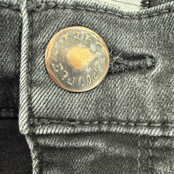 Free People High Waisted Black Skinny Jeans Size W 26 Distressed Wash - Picture 7 of 7